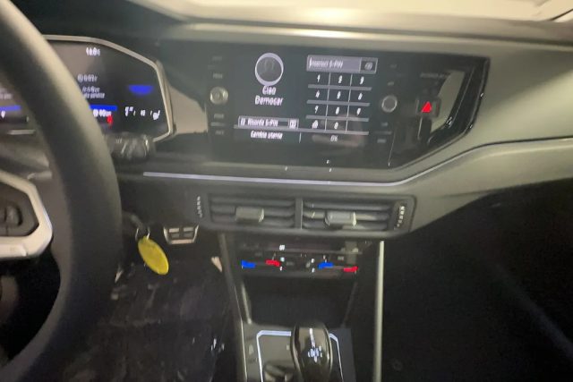 VOLKSWAGEN Polo usata, con Volante in pelle