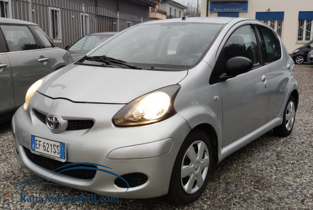 TOYOTA Aygo usata, con ABS