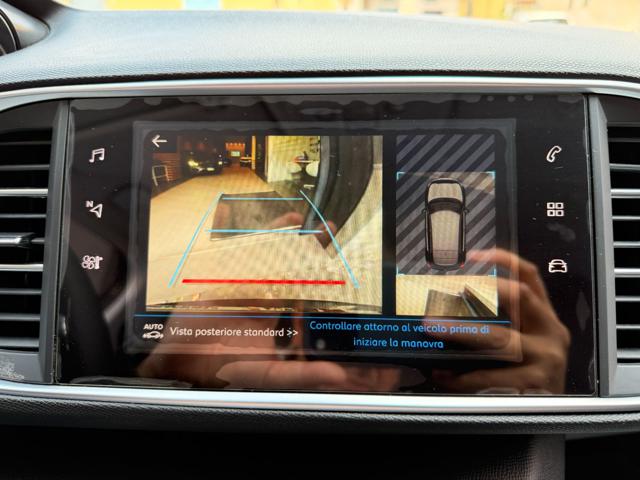 PEUGEOT 308 usata, con Bluetooth
