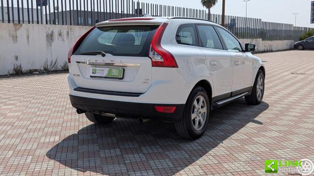 VOLVO XC60 usata, con Alzacristalli elettrici
