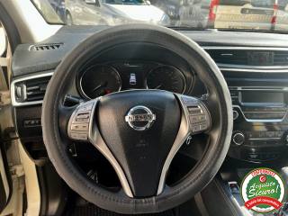 NISSAN Qashqai usata, con Autoradio