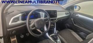 VOLKSWAGEN T-Roc usata, con Autoradio
