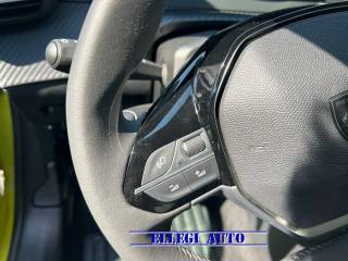 PEUGEOT 208 usata, con USB