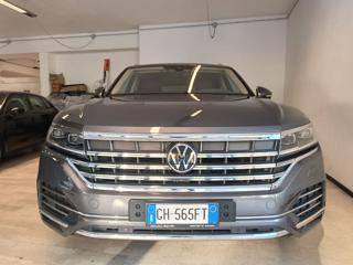VOLKSWAGEN Touareg usata, con Climatizzatore