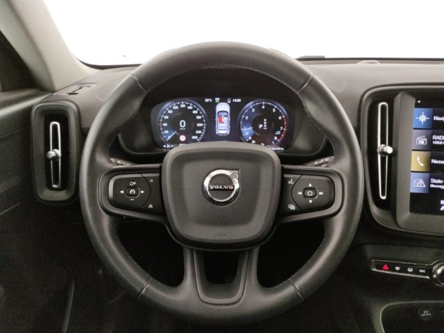 VOLVO XC40 usata, con Controllo automatico clima