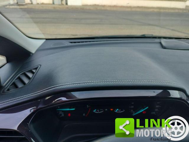 FORD Fiesta usata, con Sedile posteriore sdoppiato