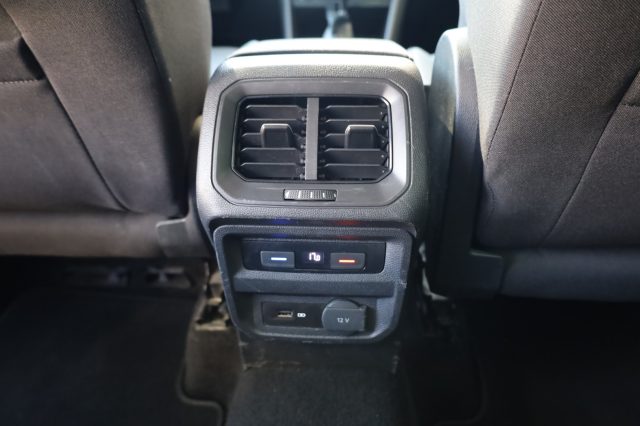 VOLKSWAGEN Tiguan usata 101