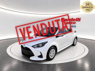 TOYOTA Yaris 1.5 Hybrid 5 porte Active KM 0