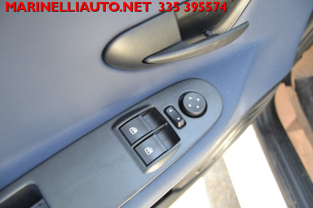 LANCIA Ypsilon usata, con ESP