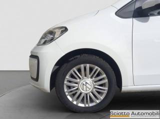 VOLKSWAGEN up! usata, con Telecamera per parcheggio assistito