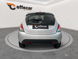LANCIA Ypsilon usata, con Autoradio