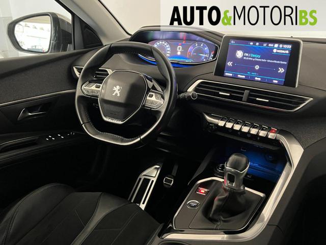 PEUGEOT 5008 usata, con Park Distance Control