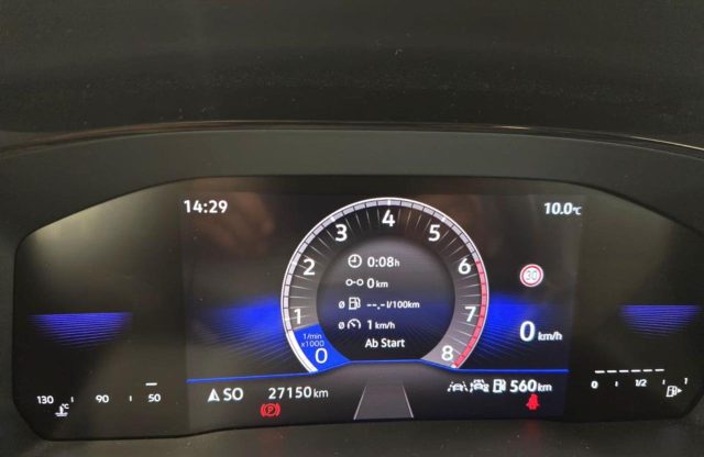 VOLKSWAGEN Touran usata, con Touch screen