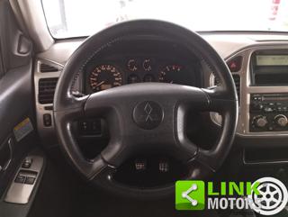 MITSUBISHI Pajero usata 34