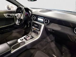 MERCEDES-BENZ SLK 200 usata, con Controllo automatico clima