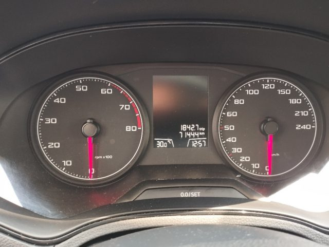 SEAT Arona usata, con Controllo automatico clima