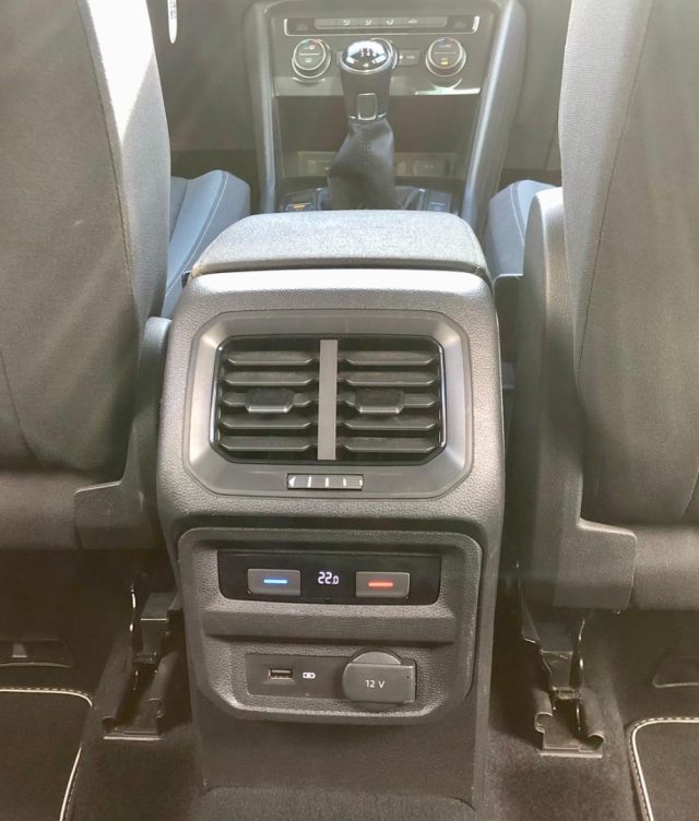 VOLKSWAGEN Tiguan usata, con Sensori di parcheggio posteriori