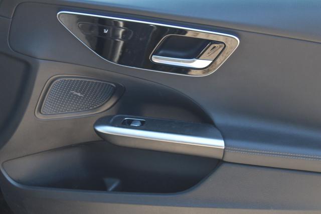 MERCEDES-BENZ C 220 usata, con Chiusura centralizzata