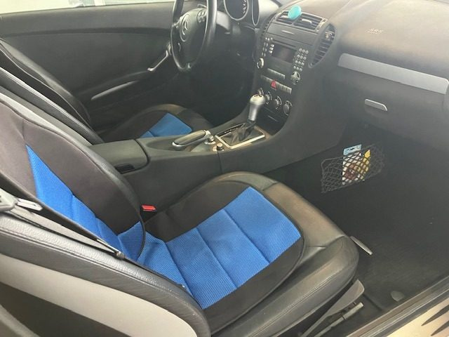 MERCEDES-BENZ SLK 200 usata, con Fendinebbia