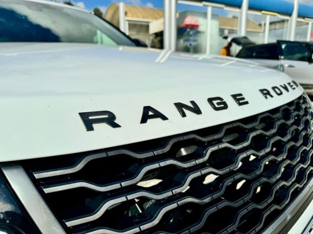 LAND ROVER Range Rover Velar usata, con Chiusura centralizzata