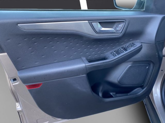 FORD Kuga usata, con Servosterzo