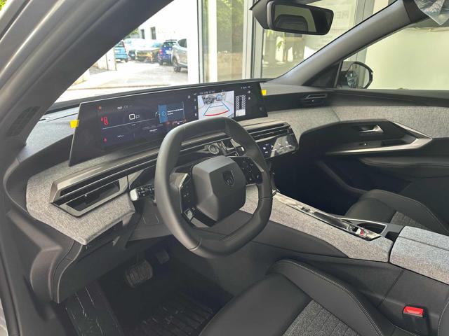 PEUGEOT 3008 usata, con Volante in pelle