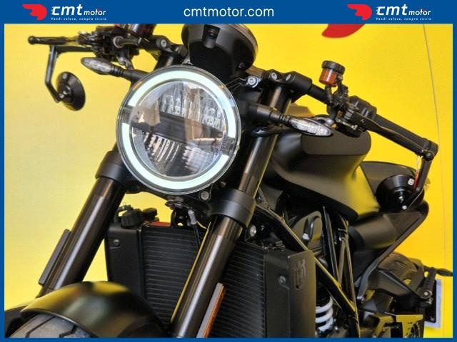 HUSQVARNA Vitpilen 701 usata 6