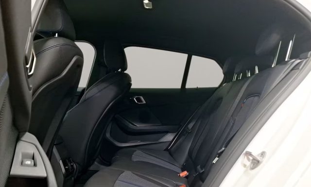 BMW M135 usata, con Alzacristalli elettrici