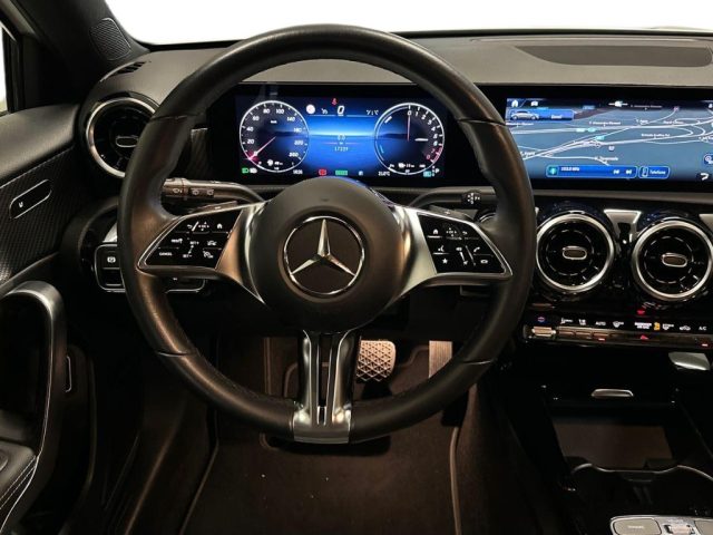 MERCEDES-BENZ A 250 usata, con Cruise Control