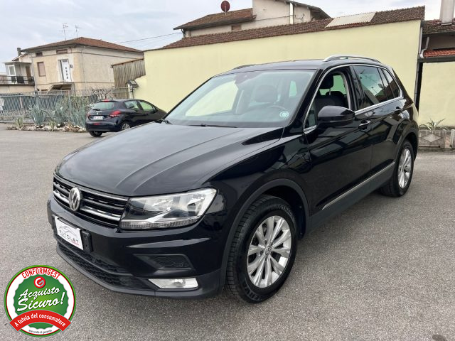 VOLKSWAGEN Tiguan usata, con Airbag laterali