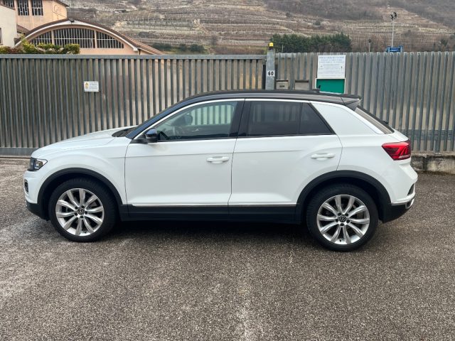 VOLKSWAGEN T-Roc usata, con Autoradio