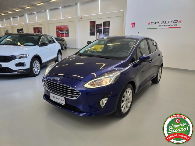 FORD Fiesta usata, con Autoradio