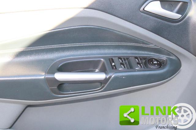 FORD C-Max usata, con Sedili riscaldati