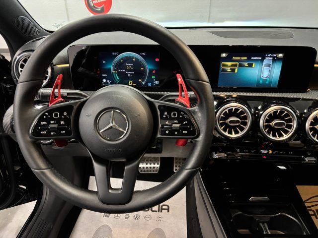 MERCEDES-BENZ A 180 usata, con Volante multifunzione