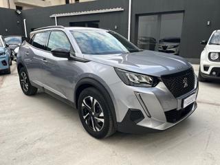 PEUGEOT 2008 usata, con Airbag