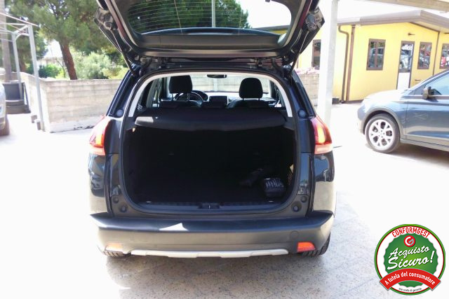 PEUGEOT 2008 usata, con Specchietti laterali elettrici