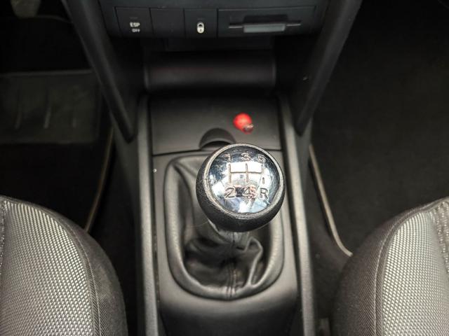 PEUGEOT 207 usata, con Sedile posteriore sdoppiato
