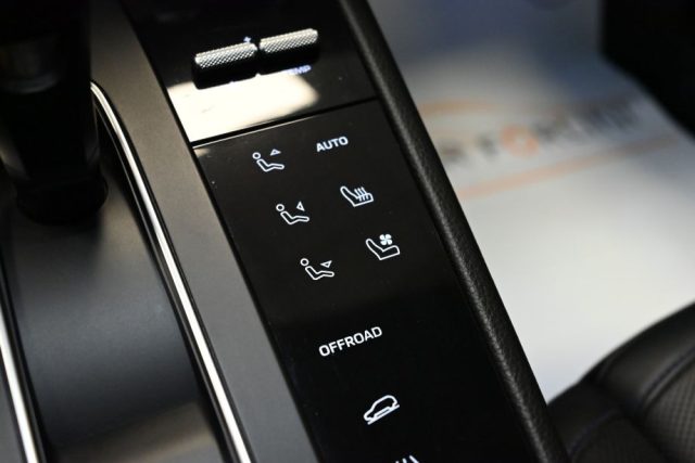 PORSCHE Macan usata 58