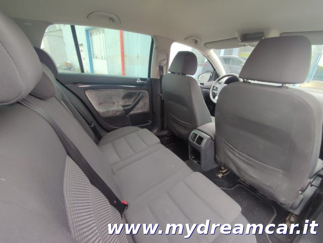 VOLKSWAGEN Golf usata, con Controllo trazione