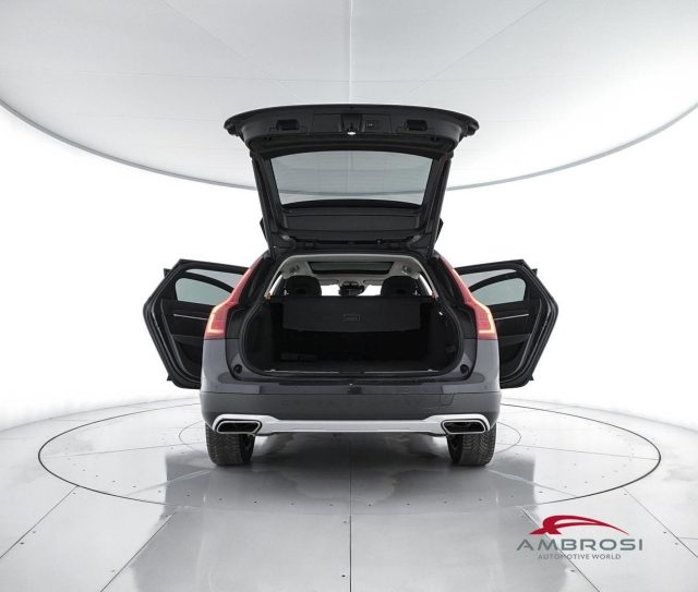 VOLVO V90 Cross Country usata 6