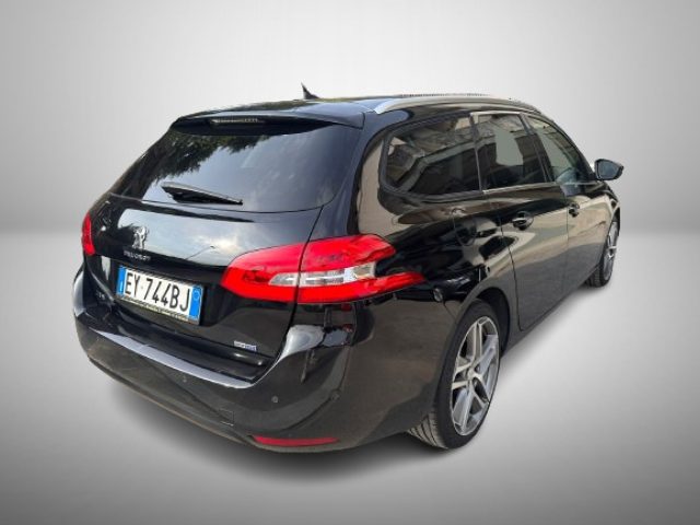 PEUGEOT 308 usata, con Airbag laterali