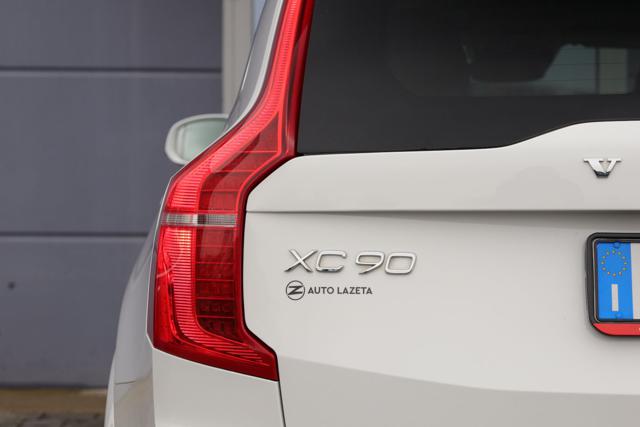 VOLVO XC90 usata, con USB