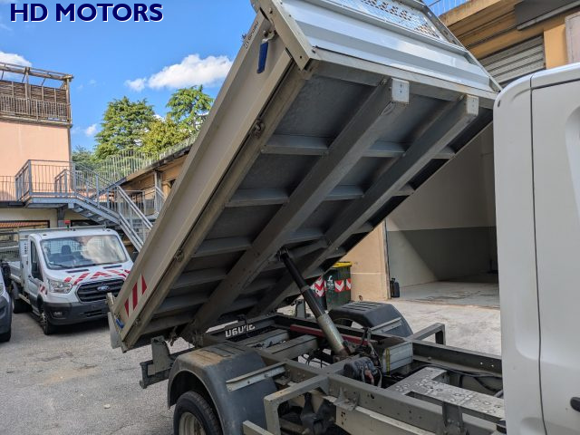 IVECO Daily usata, con Luci diurne LED