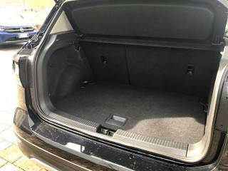VOLKSWAGEN T-Cross usata, con Autoradio