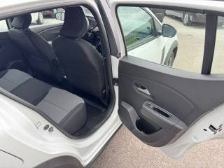 DACIA Sandero usata, con Fari LED