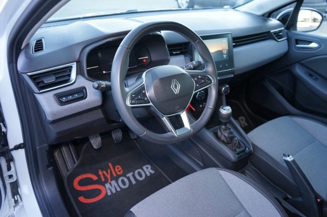 RENAULT Clio usata, con Autoradio