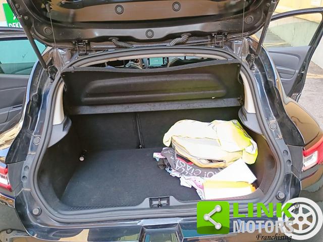 RENAULT Clio usata, con Sedili sportivi