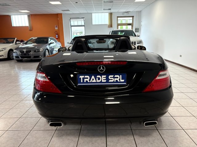 MERCEDES-BENZ SLK 200 usata, con Cerchi in lega