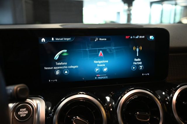 MERCEDES-BENZ GLB 180 usata 36