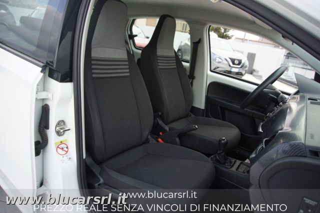 VOLKSWAGEN up! usata 10